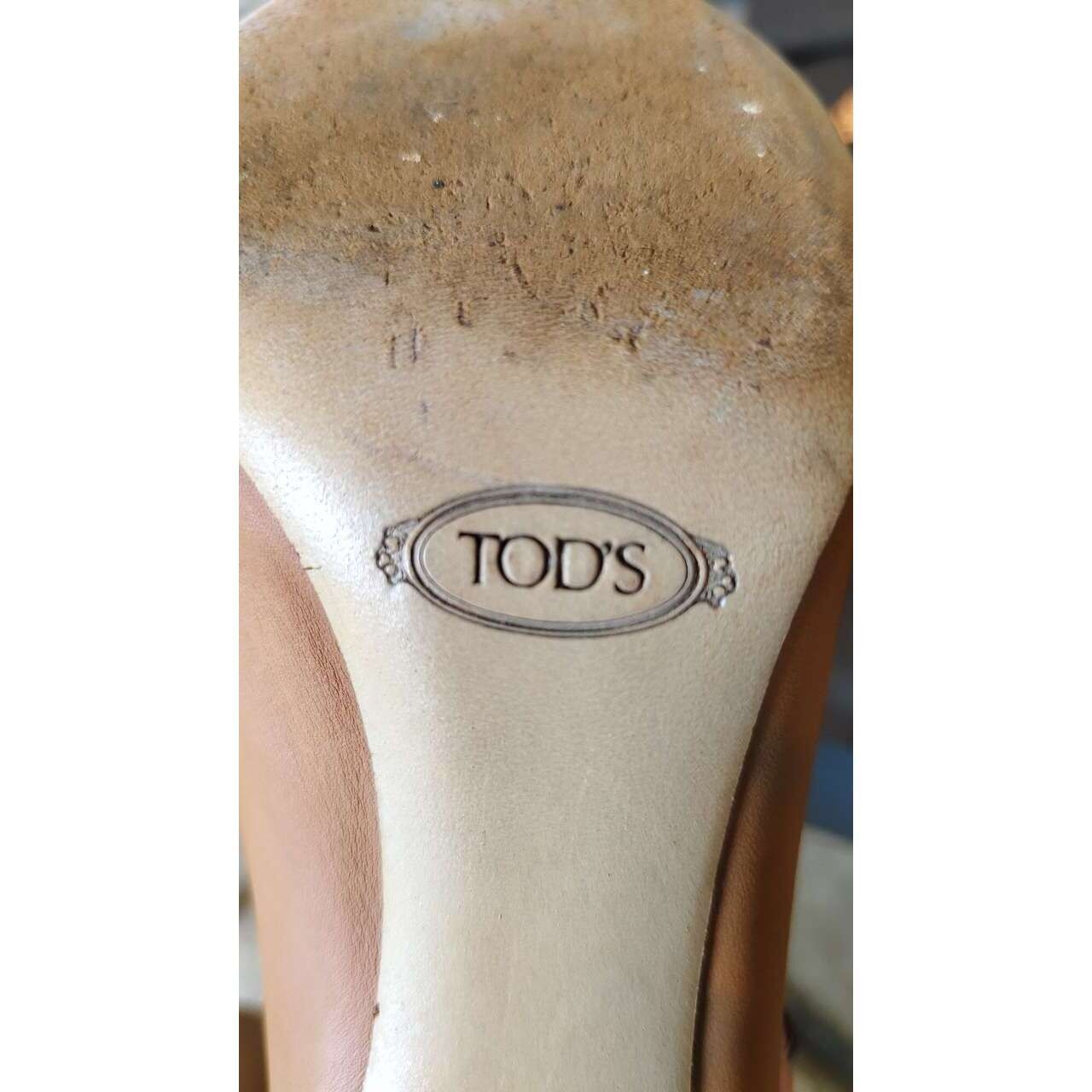 Tod's Burnt Orange Heels