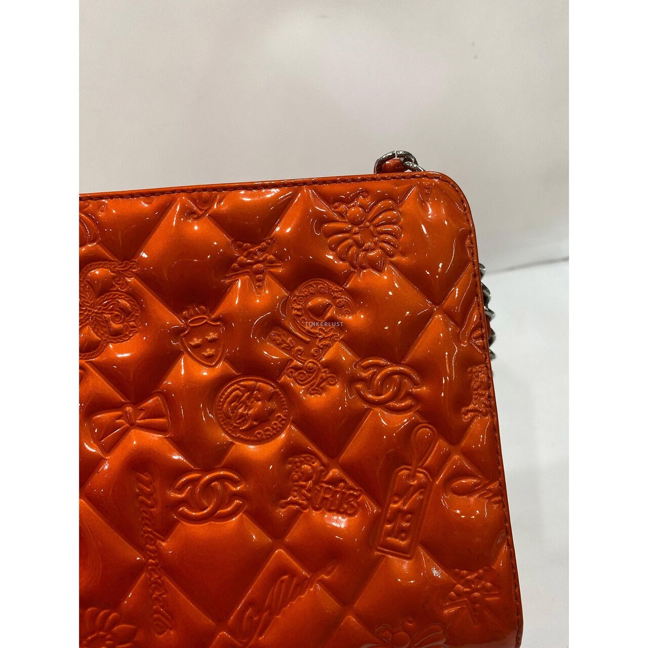 Chanel CC Lucky Symbols Pochette Orange Embossed Patent Leather #11 SHW Shoulder Bag