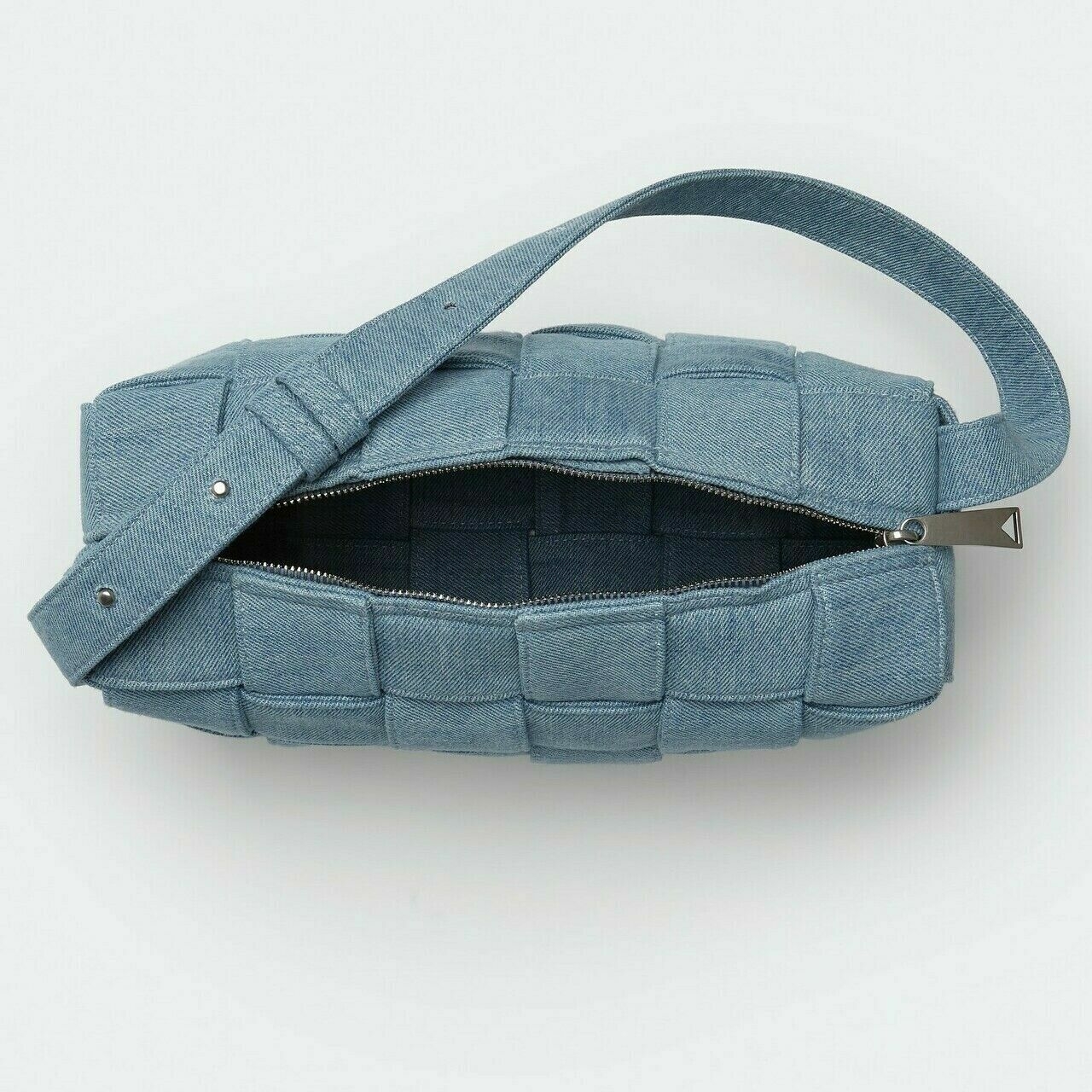 [PREORDER] Bottega Veneta Brick Cassette Indigo Washed Shoulder Bag