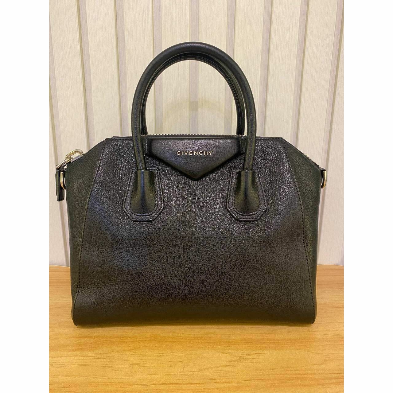 Givenchy Antigona Small Black Grained 2016 Satchel