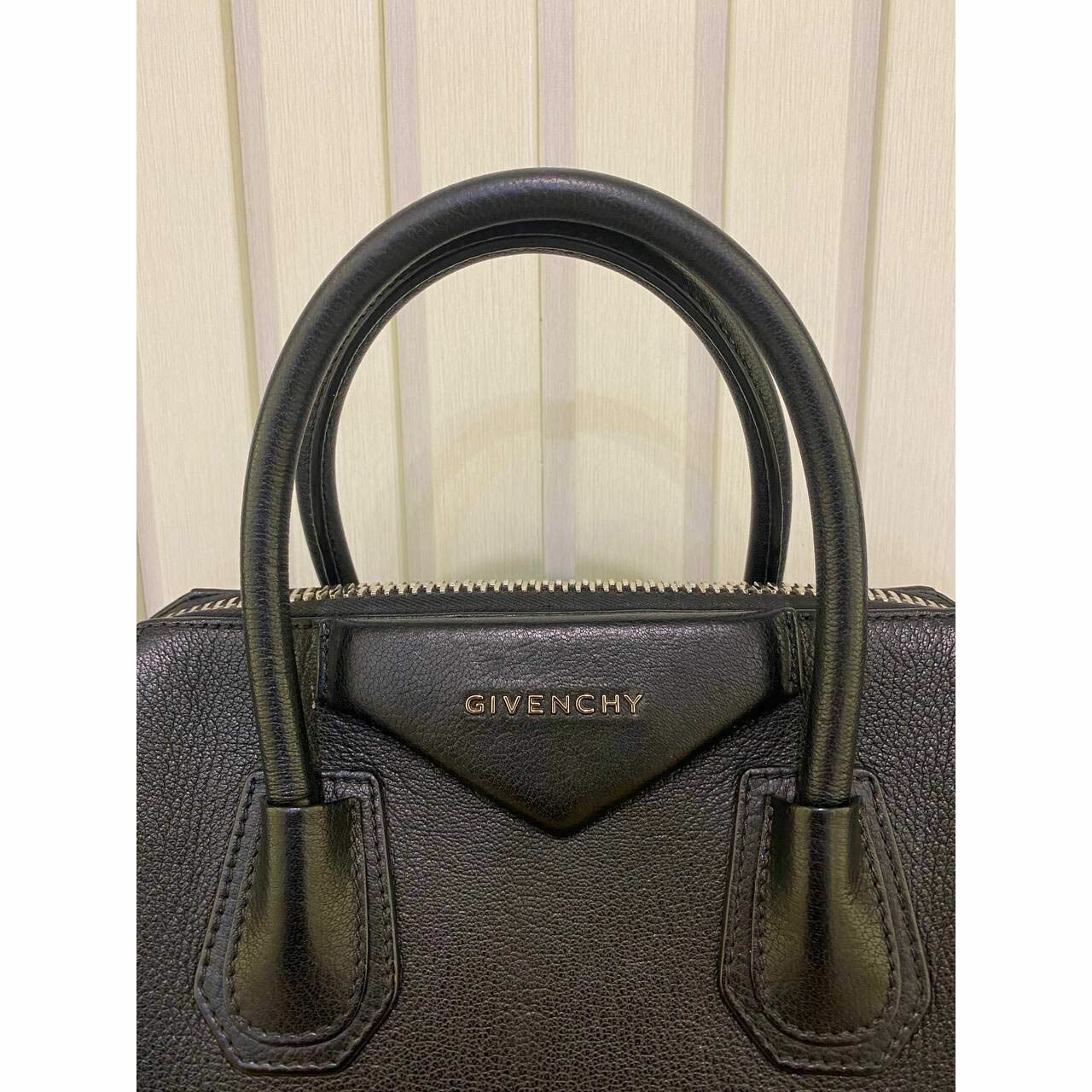 Givenchy Antigona Small Black Grained 2016 Satchel