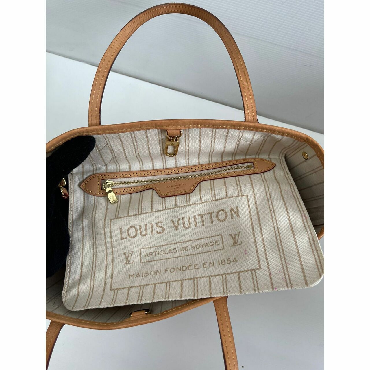 Louis Vuitton Neverfull PM Damier Azur 2021 Tote Bag