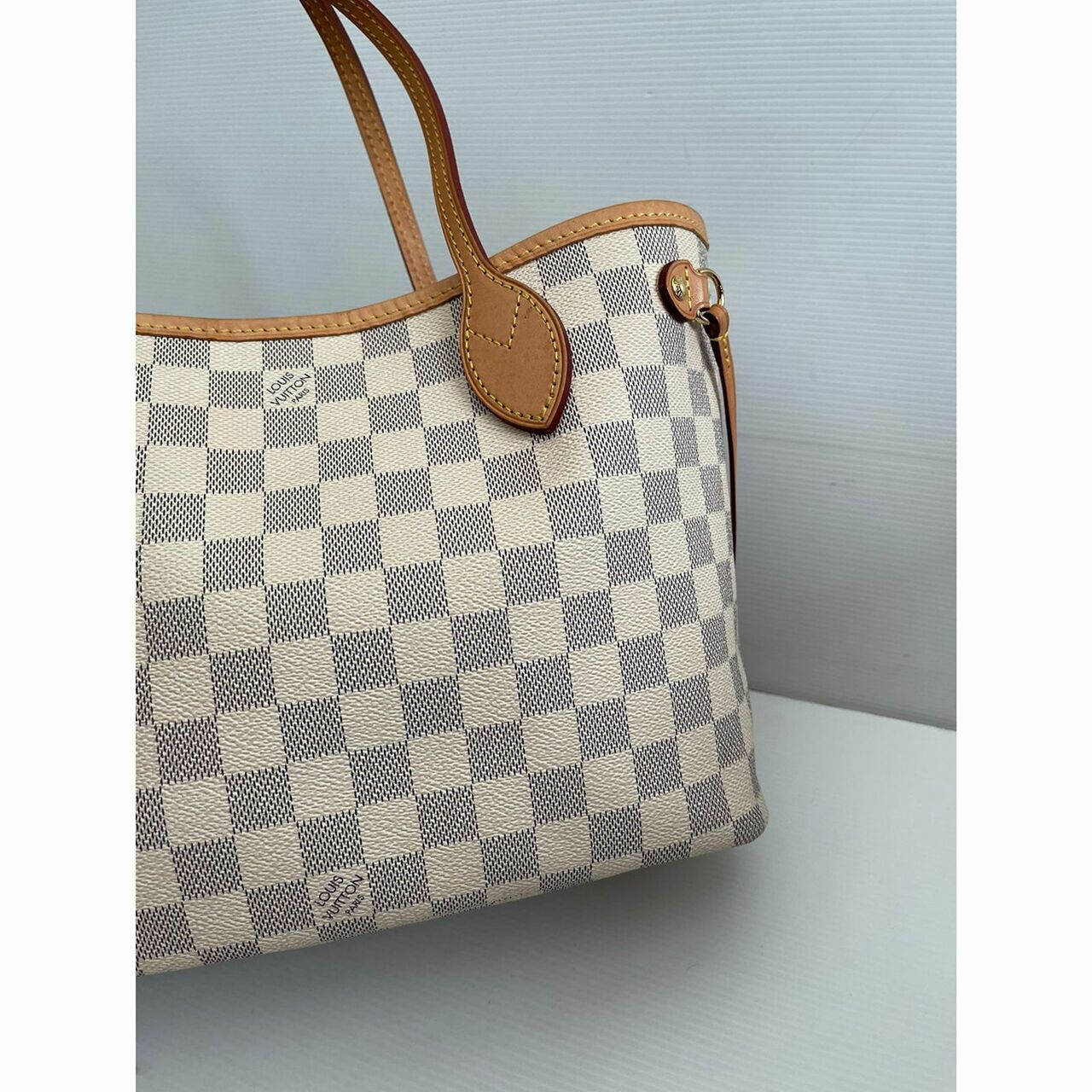 Louis Vuitton Neverfull PM Damier Azur 2021 Tote Bag