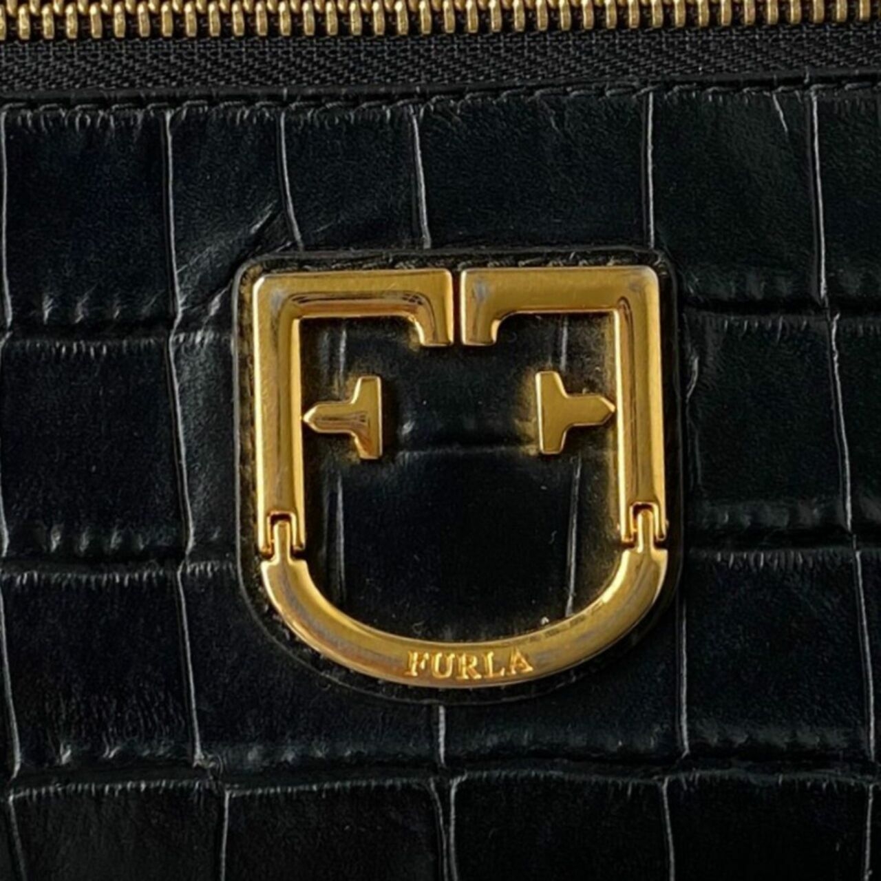 Furla Black Isola Bumbag Croco