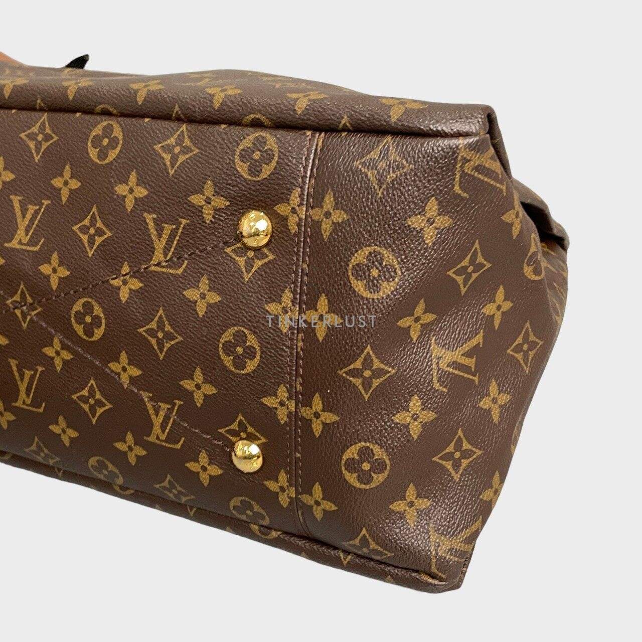 Louis Vuitton Monogram Artsy MM Brown Coated Canvas GHW Shoulder Bag