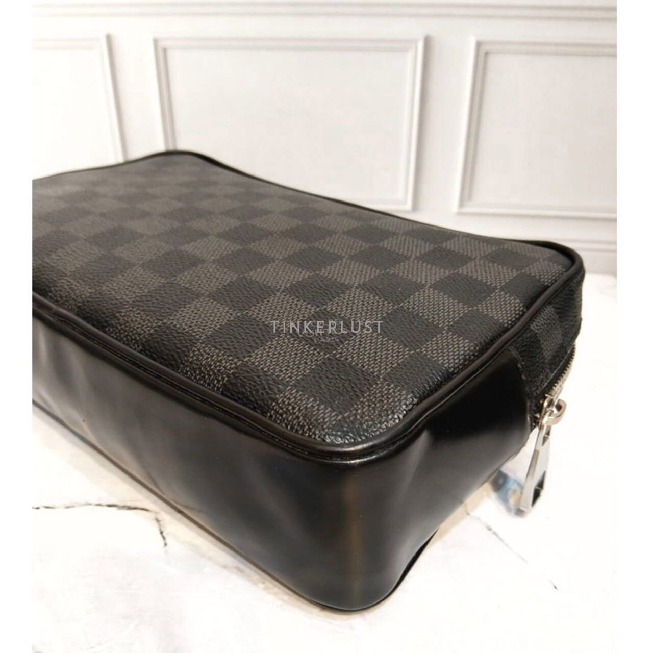 Louis Vuitton Kasai Graphite Damier 2017 Pouch