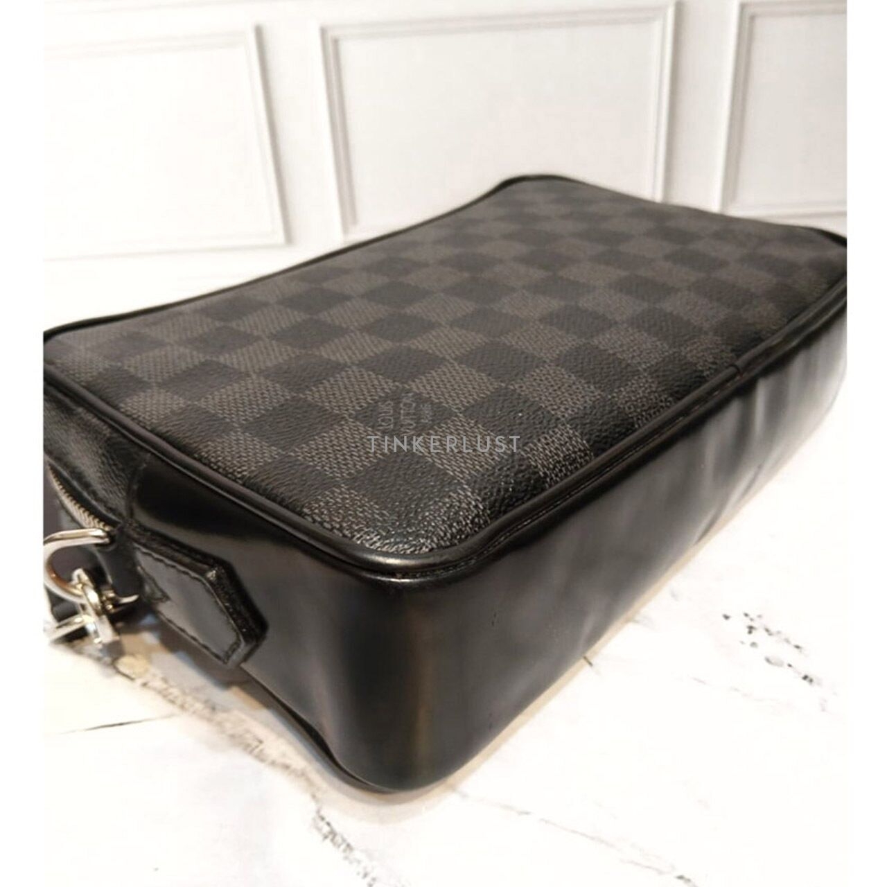 Louis Vuitton Kasai Graphite Damier 2017 Pouch