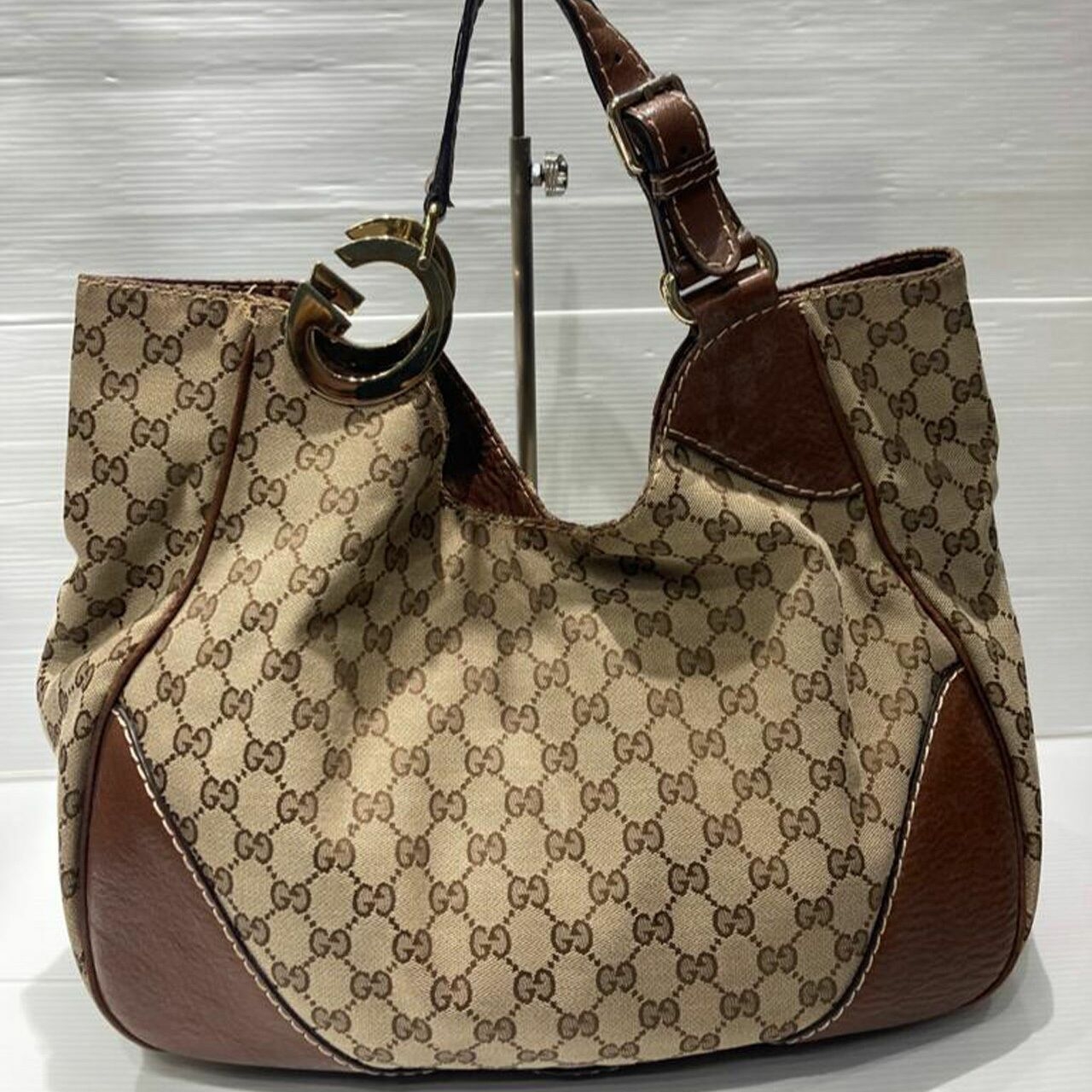 Gucci Hobo Canvas Brown Shoulder Bag