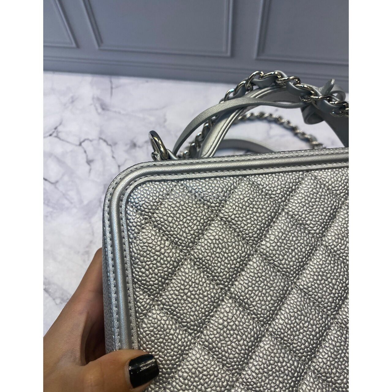 Chanel Vanity Medium Silver Caviar Top Handle SHW #24 Sling Bag