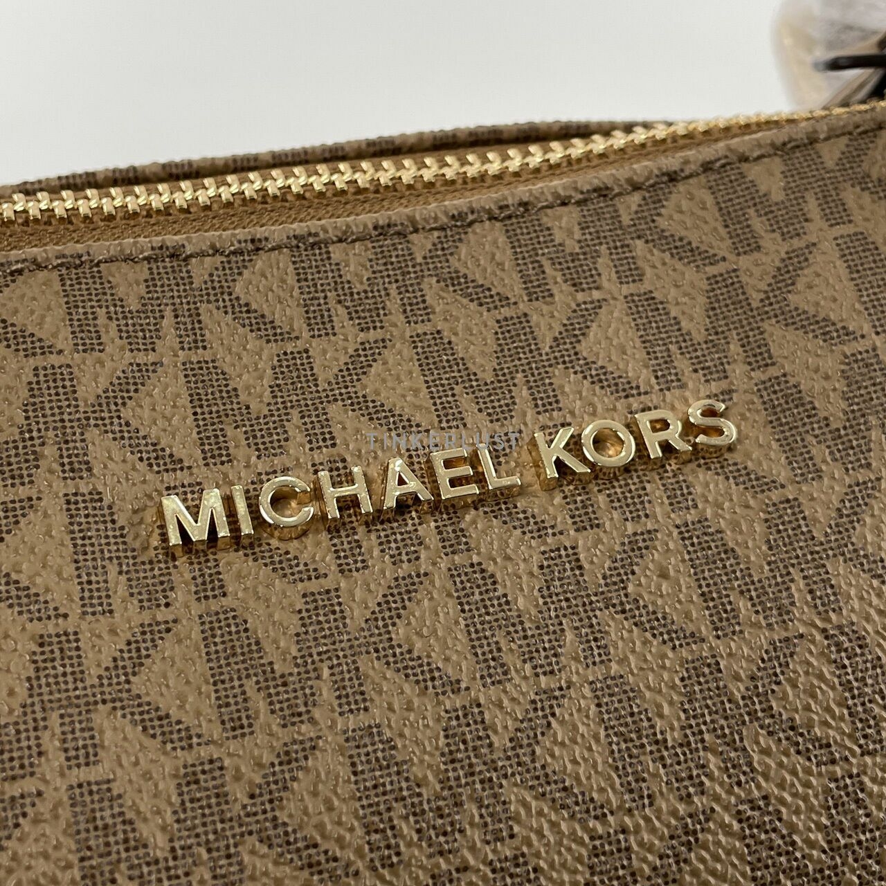 Michael Kors 30F1GTTT8B Jet Set Top Zip Tote Hush