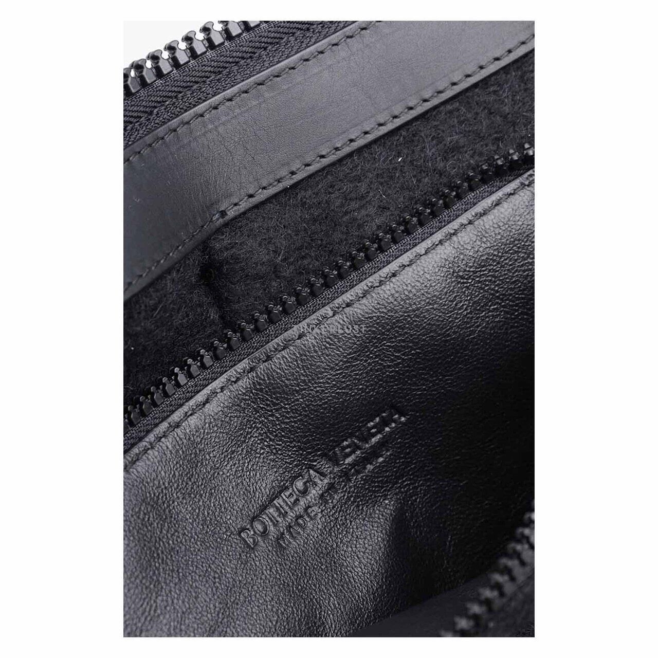 Bottega Veneta Intrecciato Padded Document Case in Black Matte Hidrology Calf Leather