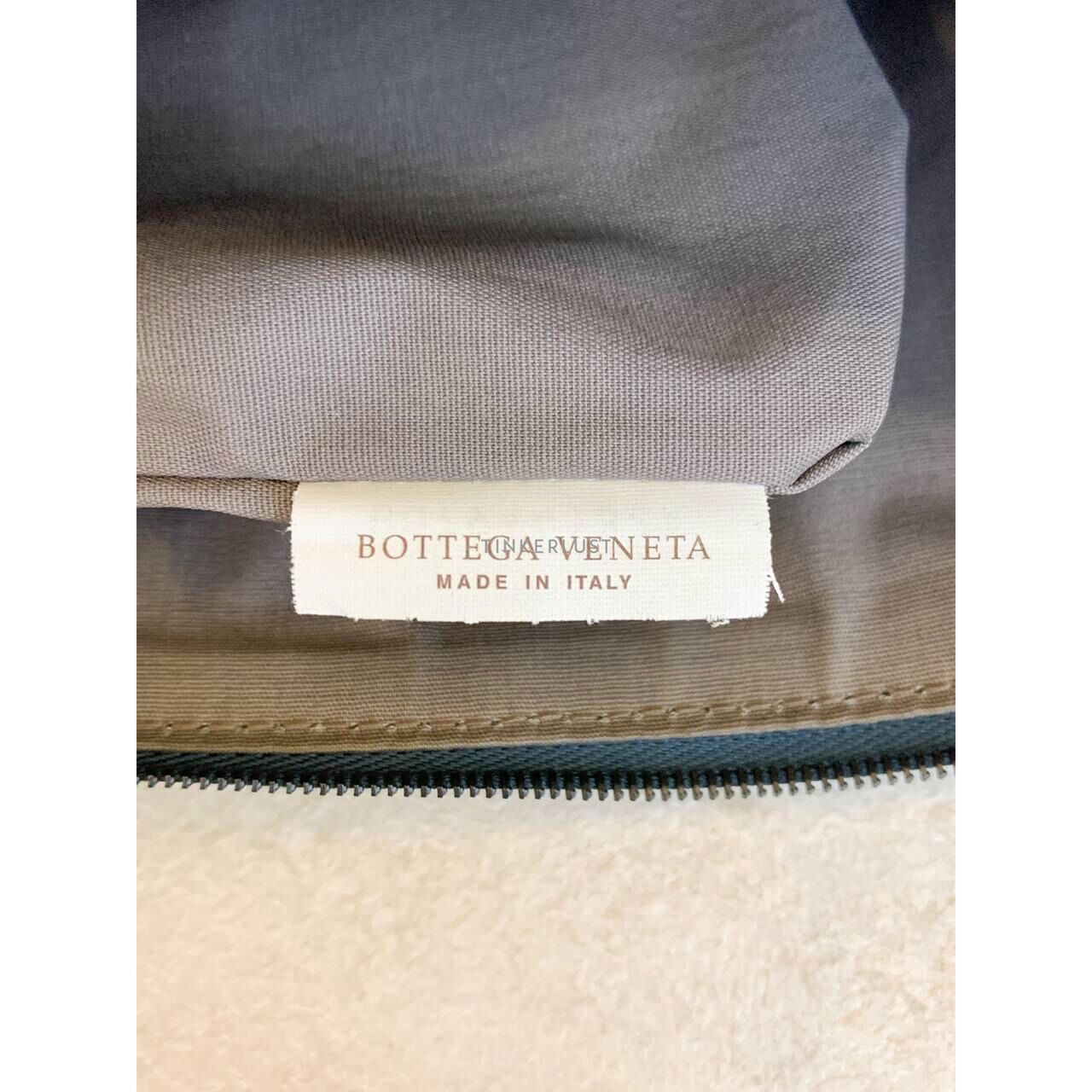 Bottega Veneta Intrecciato Nappa Blue Pouch