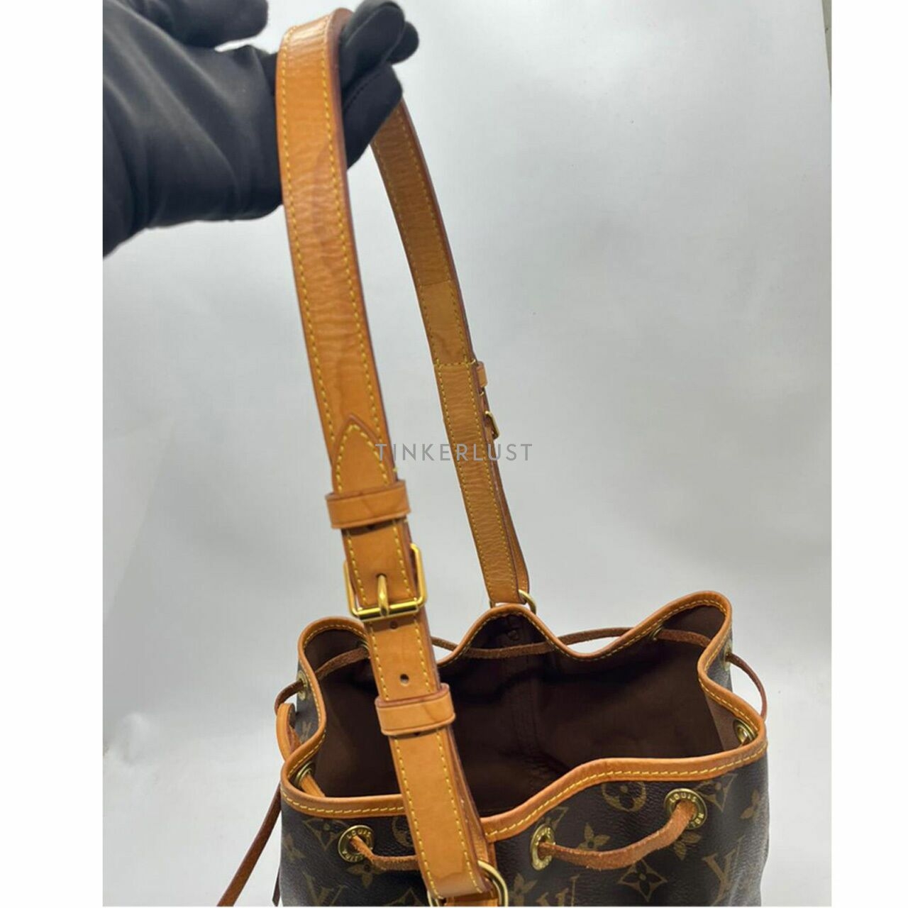 Louis Vuitton Neo Petite Monogram 2017 Bucket Satchel