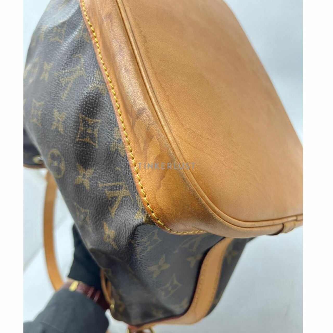 Louis Vuitton Neo Petite Monogram 2017 Bucket Satchel