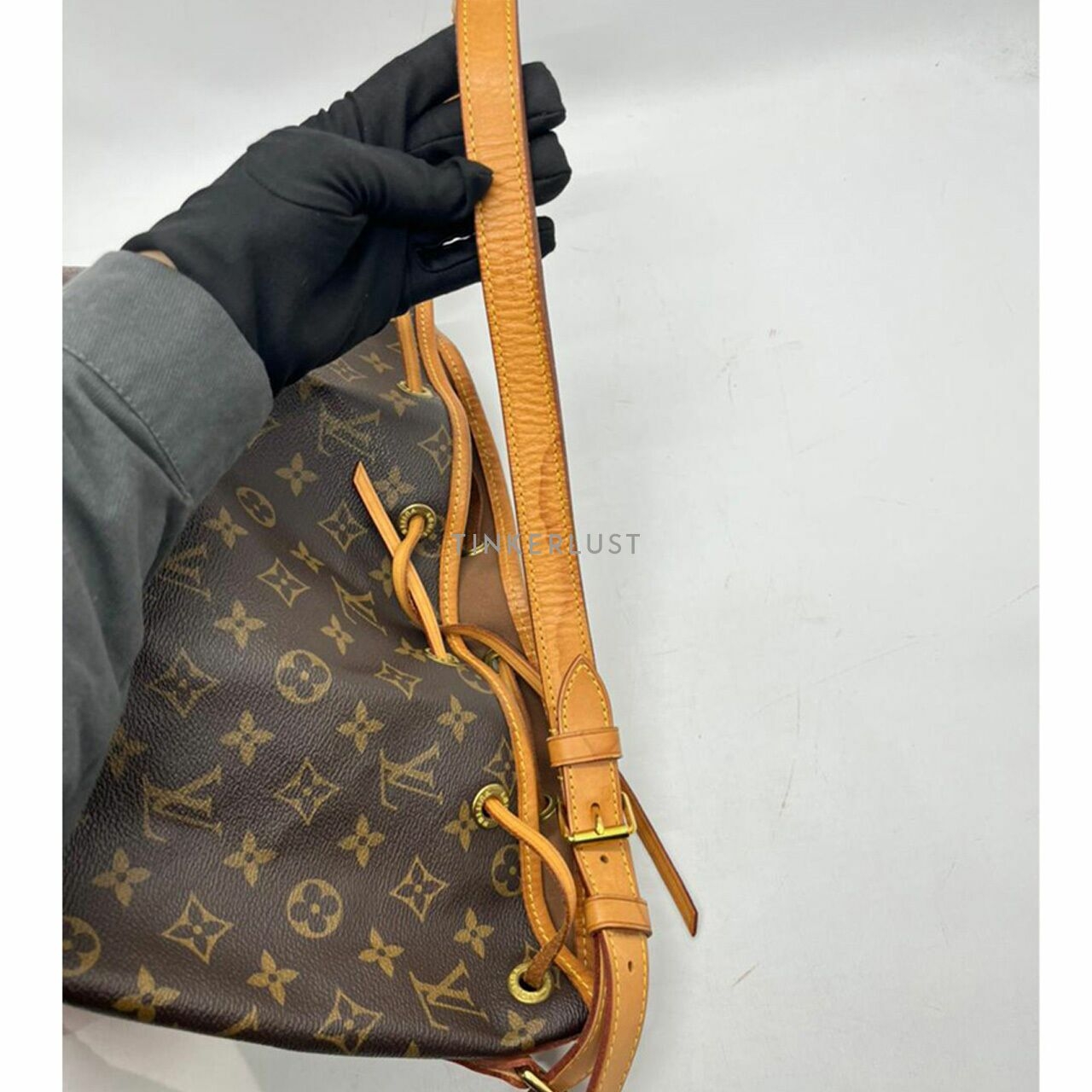 Louis Vuitton Neo Petite Monogram 2017 Bucket Satchel