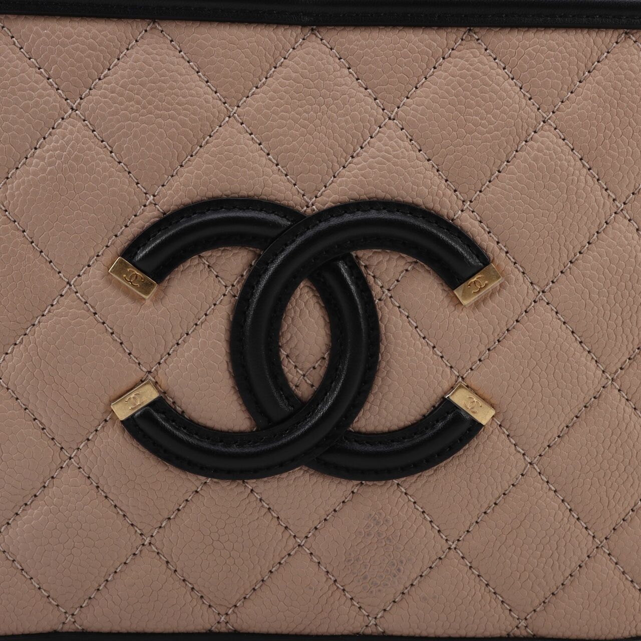 Chanel Filigree Vanity Case Caviar Nude Satchel