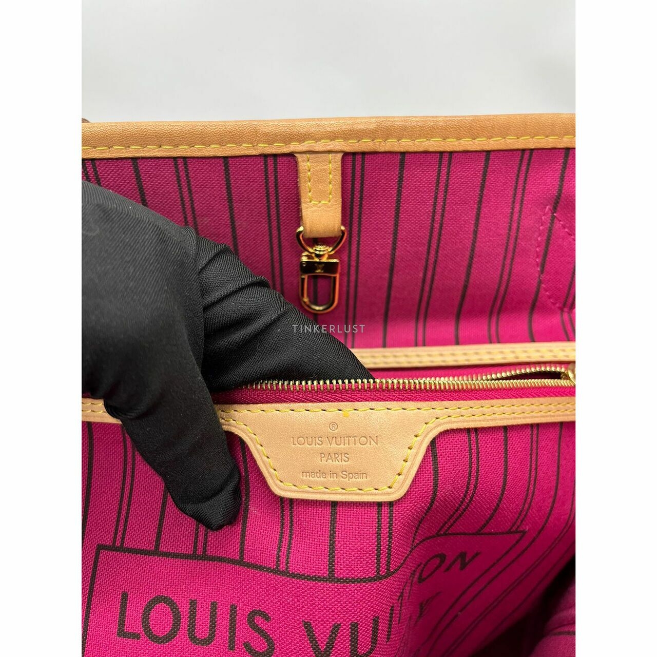 Louis Vuitton Neverfull MM Mono Pivoine 2020 Tote Bag