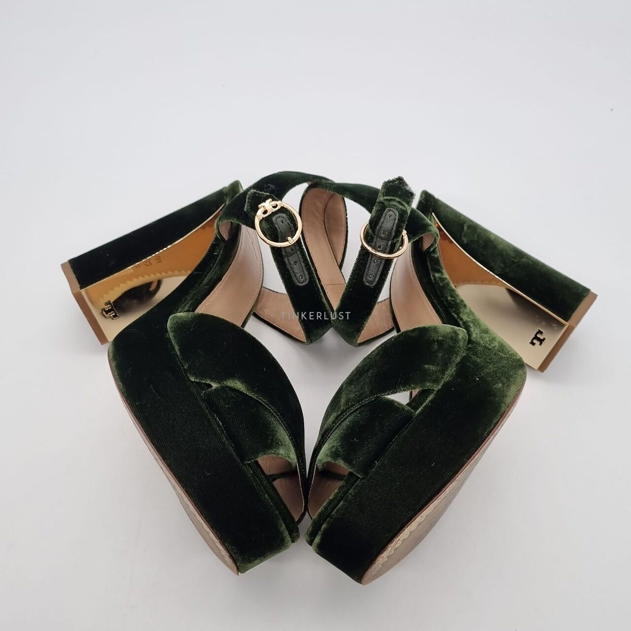 Tory Burch Loretta Banana Leaf Velvet Pump Heels