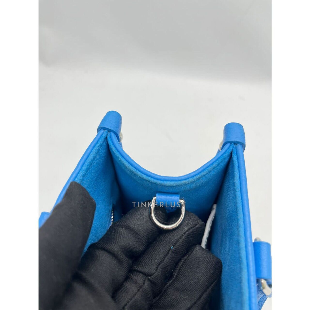 Louis Vuitton OnTheGo Yayoi PM Blue Chip Satchel