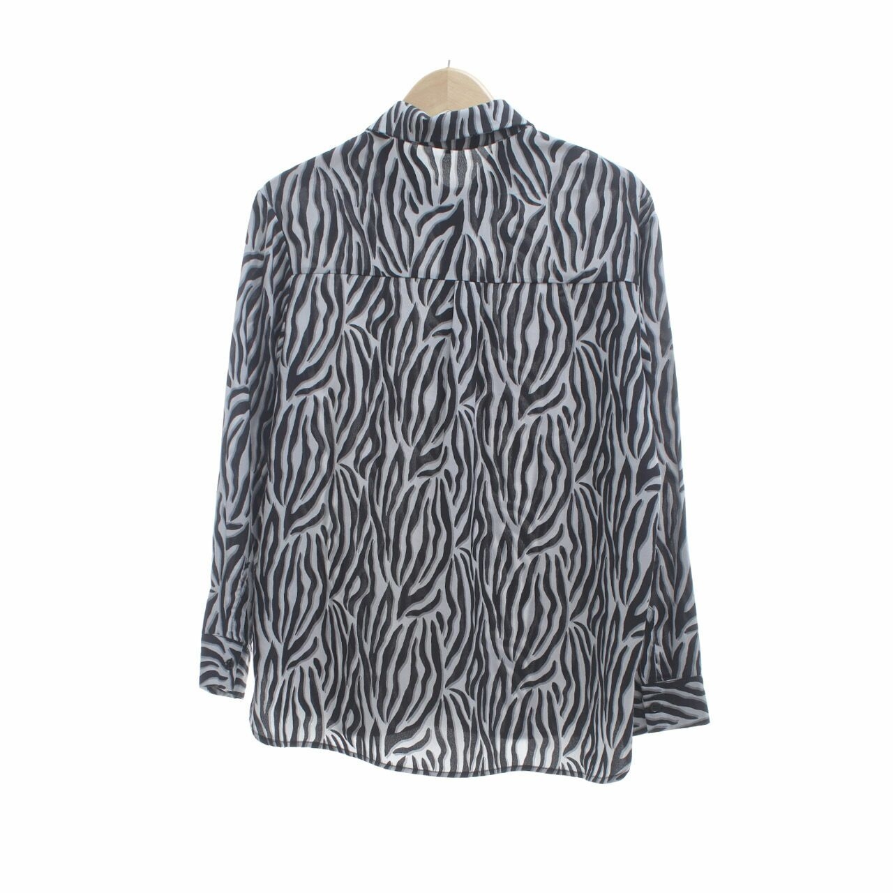 Pomelo. Light Grey & Black Zebra Print Shirt