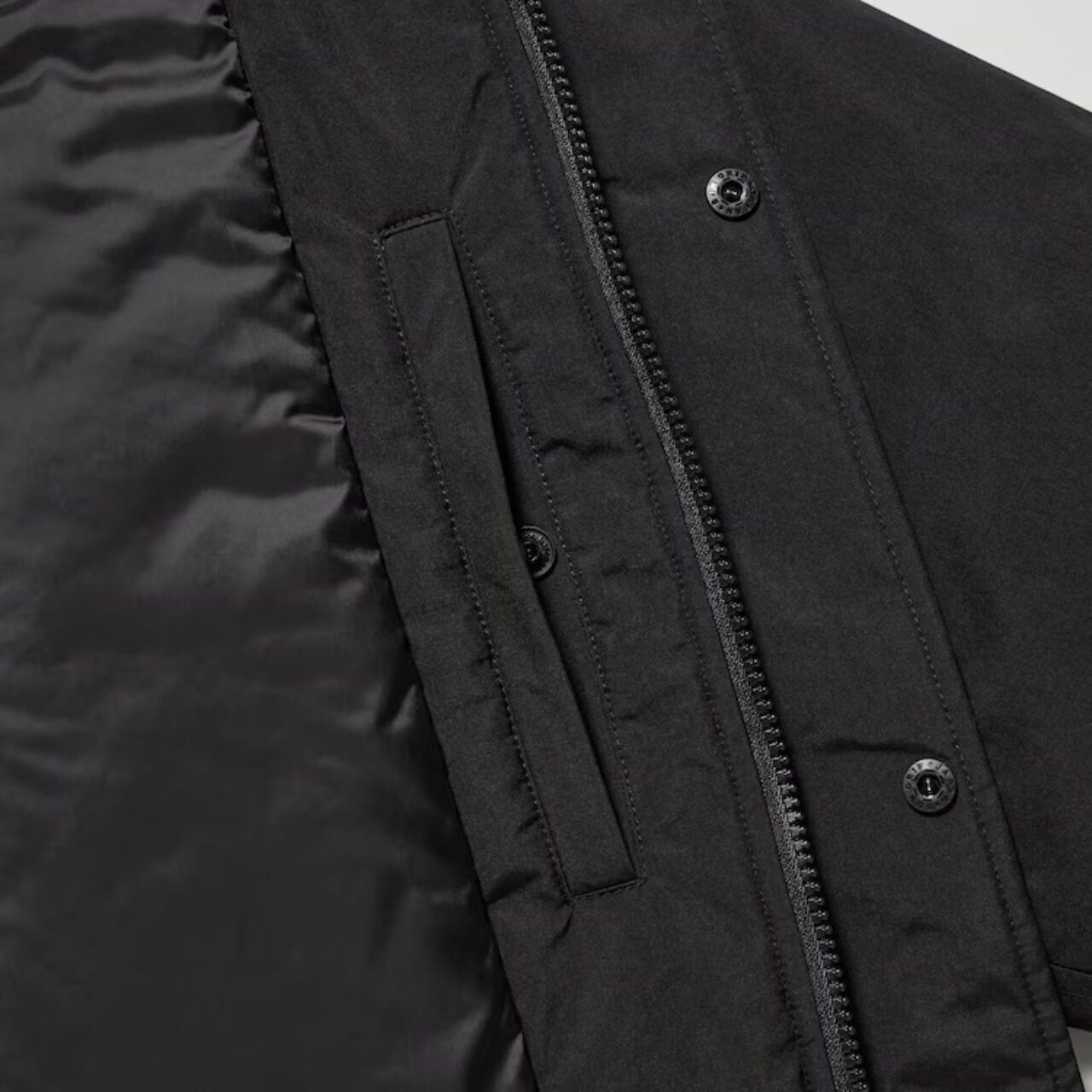 UNIQLO Black Mantel Padded Windproof