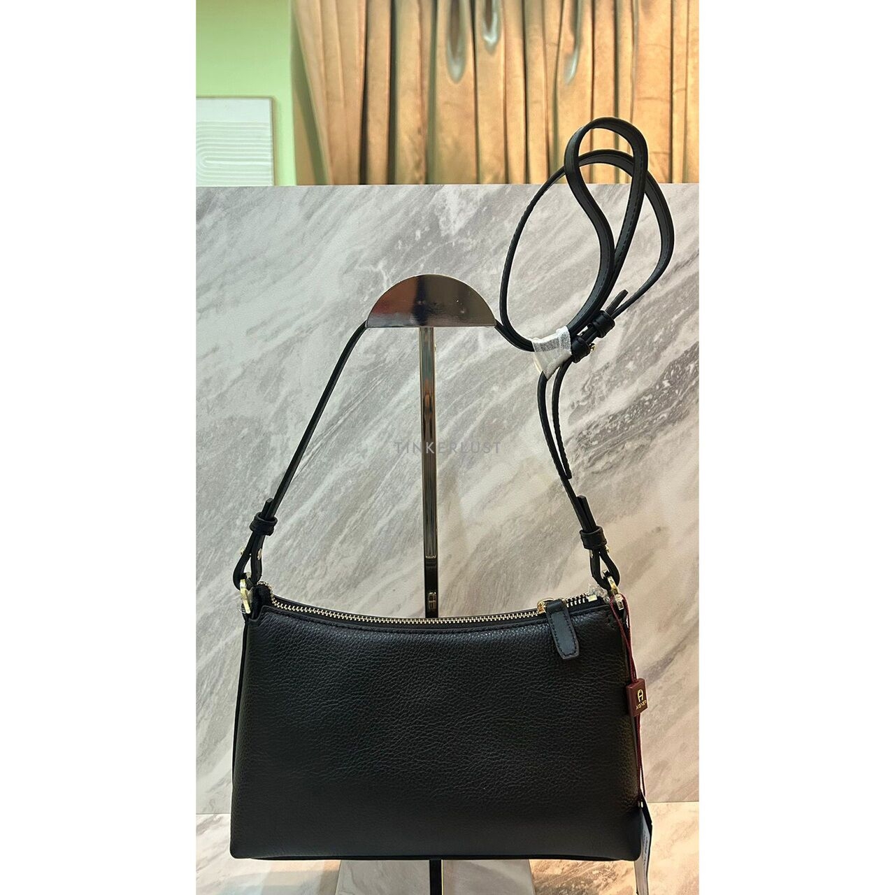 Aigner Juna Pochette Black Shoulder Bag