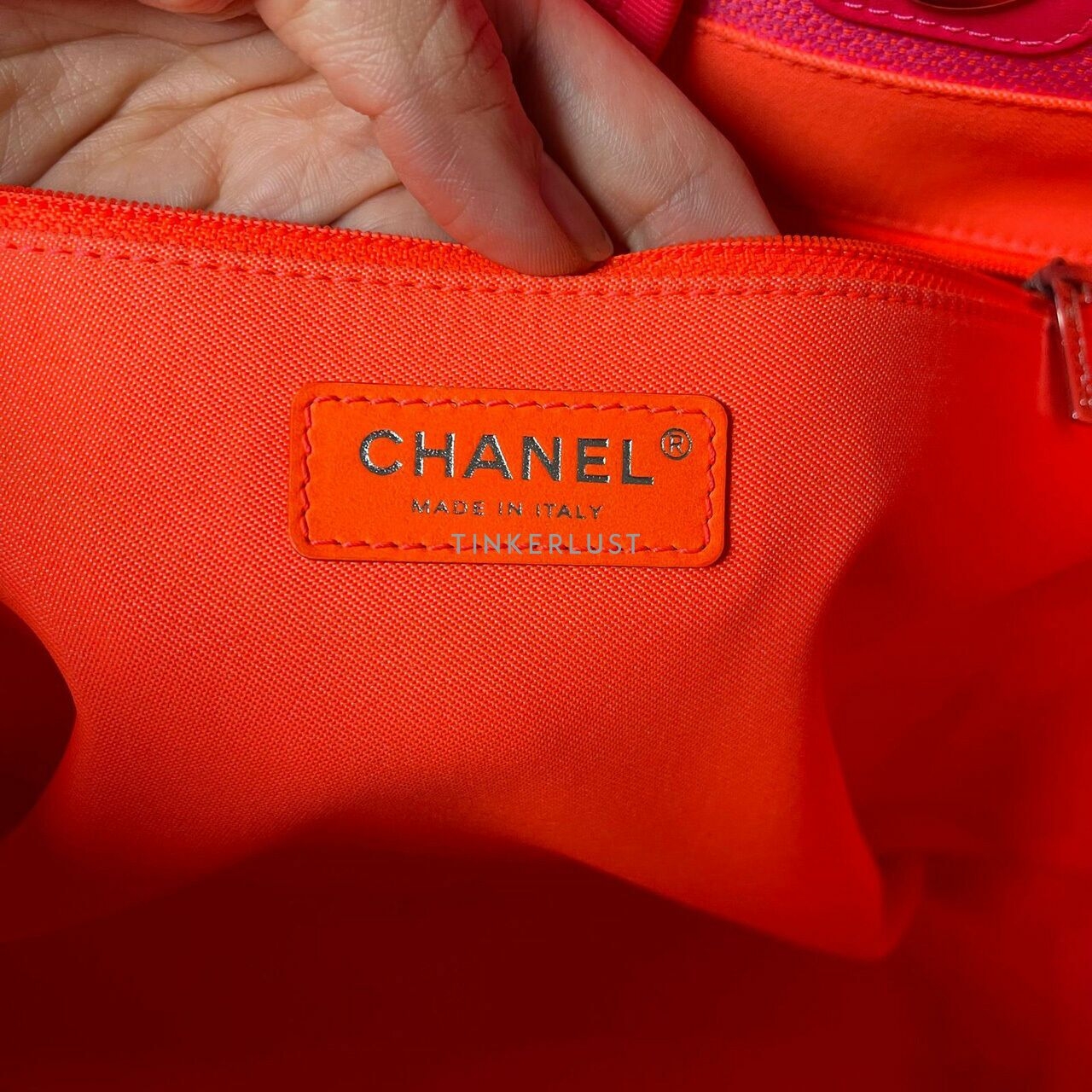 Chanel Deauville Large Top Handle Pink Neon #31