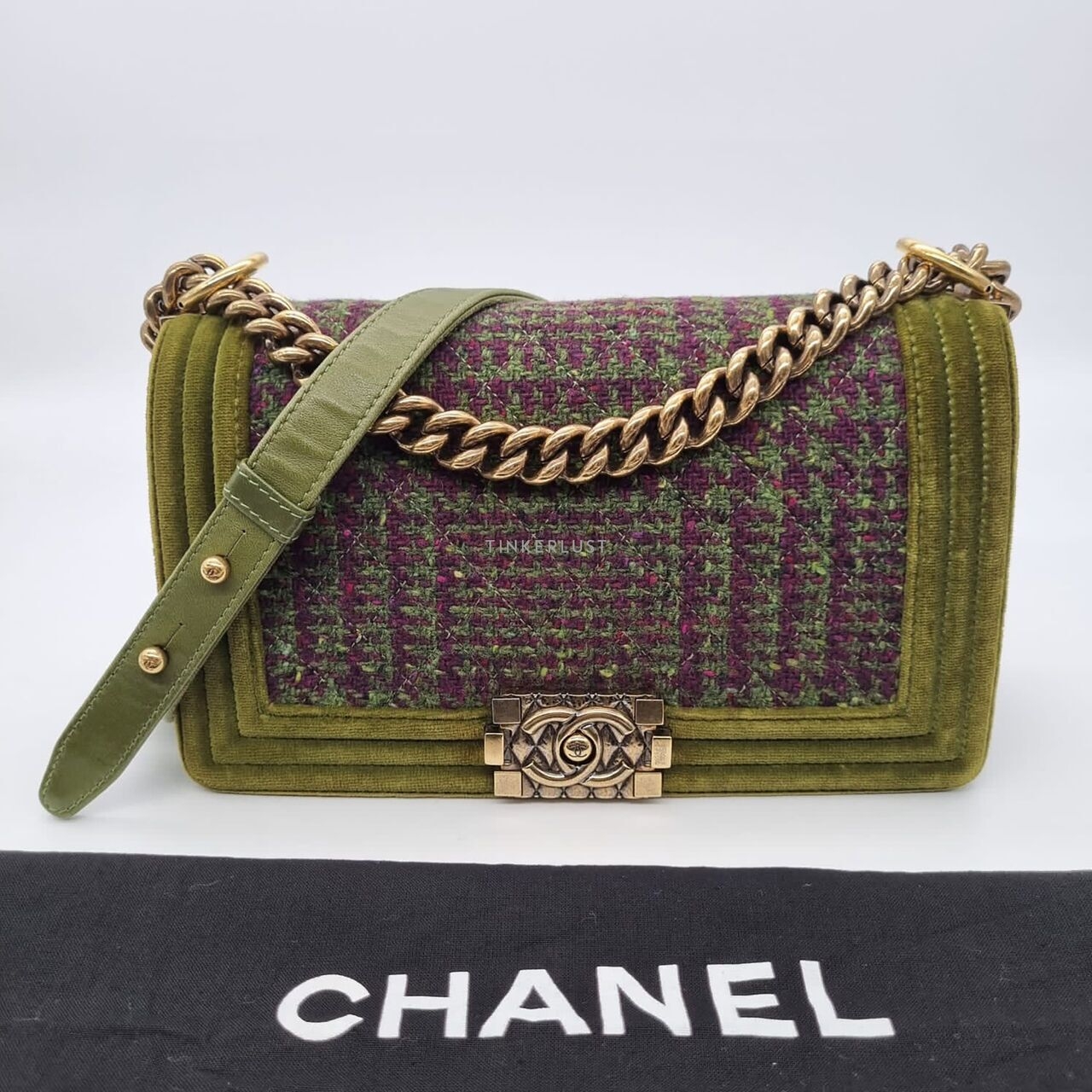 Chanel Boy Medium Tweed Velvet Green #18 Shoulder Bag