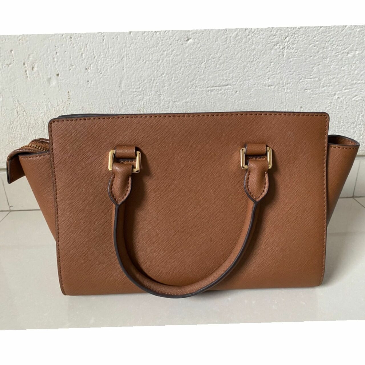 Michael Kors Medium Selma Satchel Brown