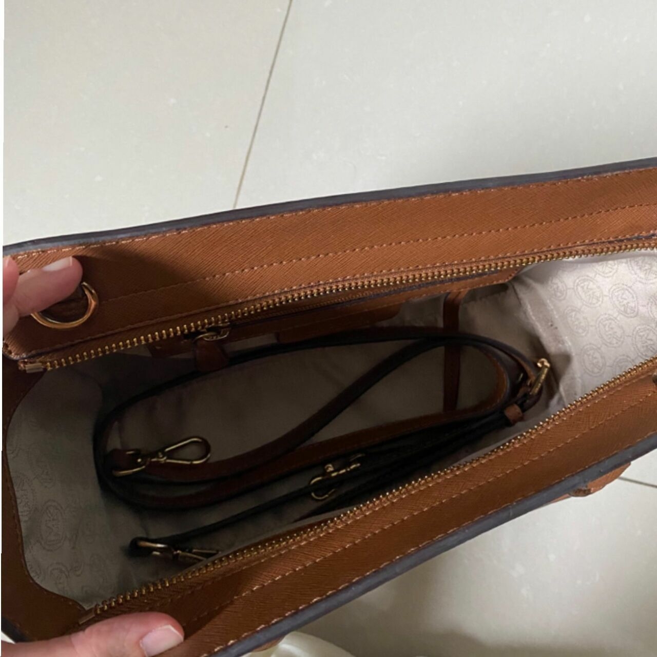 Michael Kors Medium Selma Satchel Brown