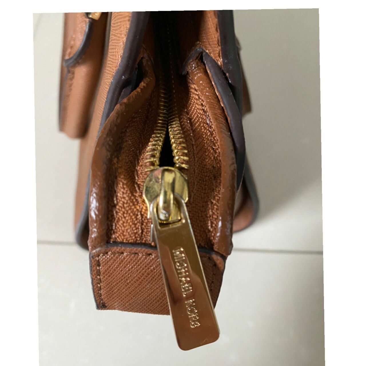 Michael Kors Medium Selma Satchel Brown