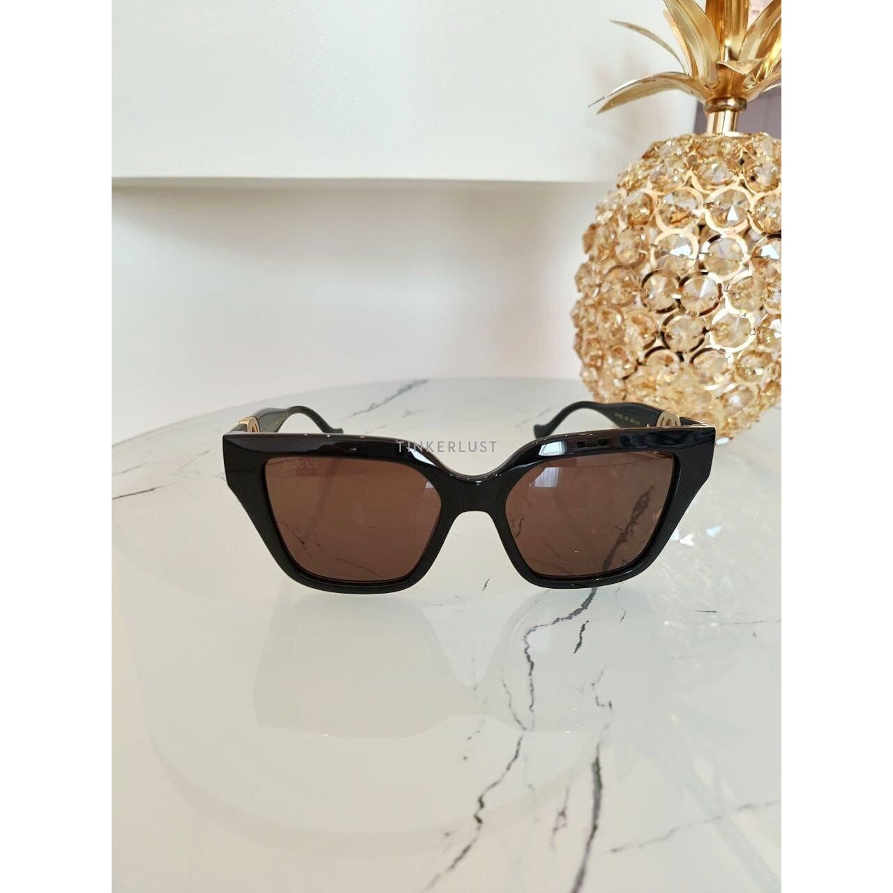 Gucci Black With Removeable Strap Chain Sunglasses 