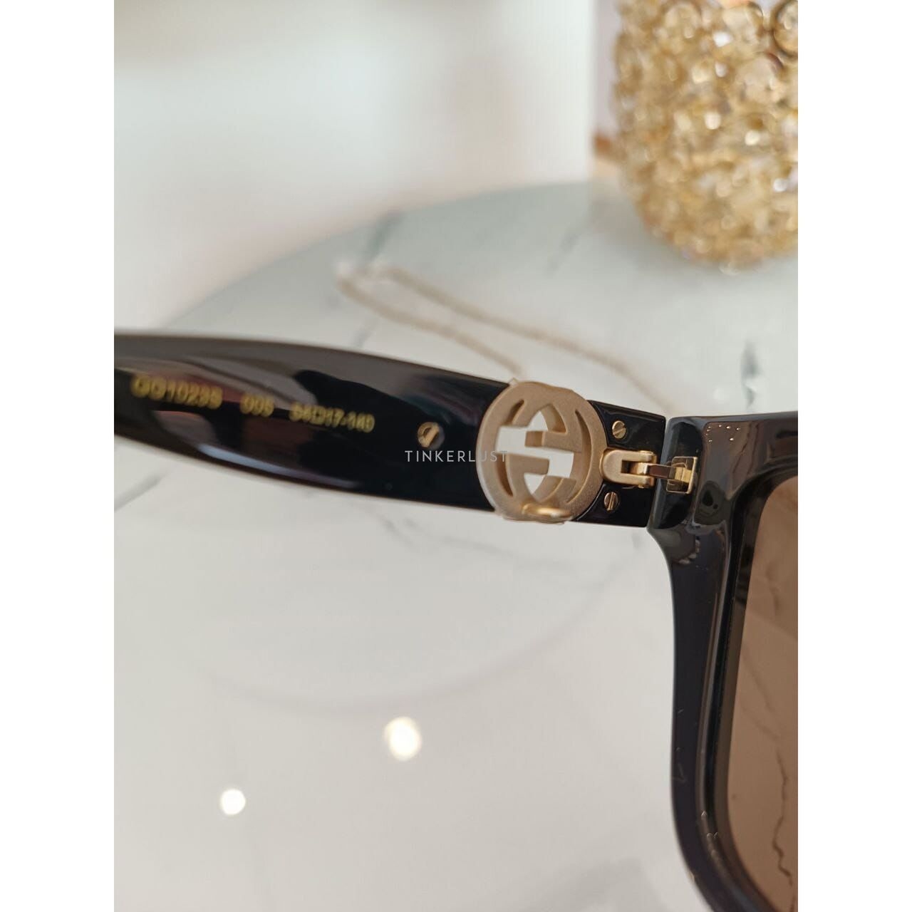 Gucci Black With Removeable Strap Chain Sunglasses 