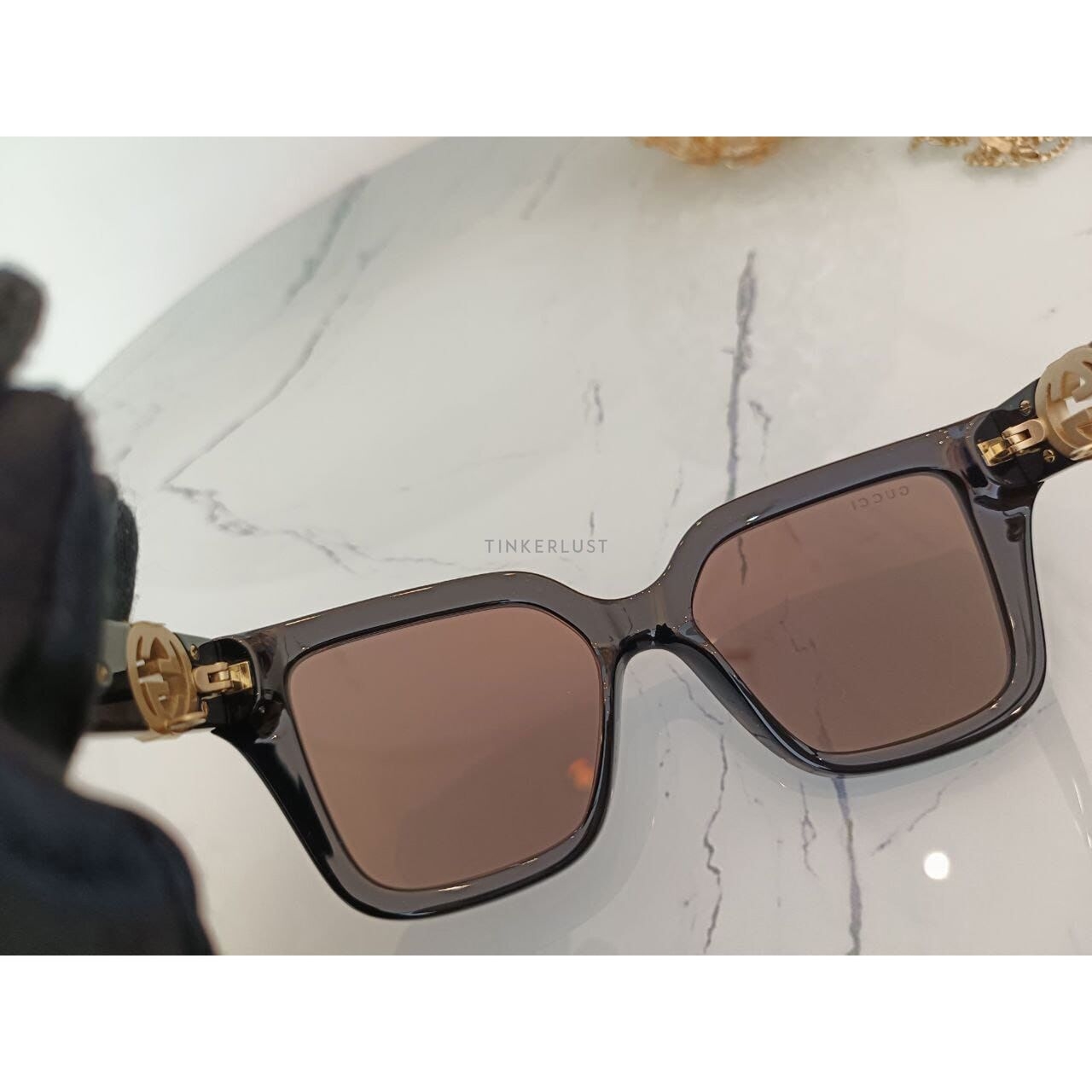 Gucci Black With Removeable Strap Chain Sunglasses 