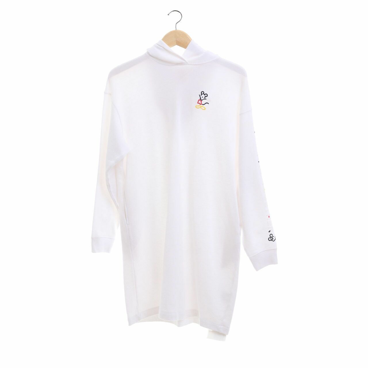 UNIQLO White Long Sweater