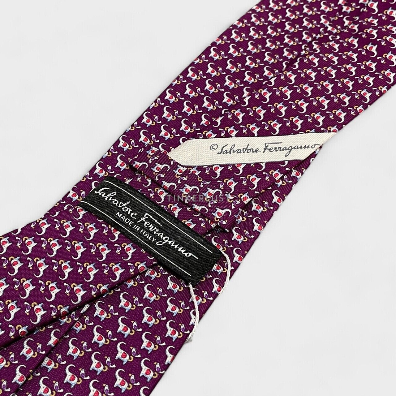 Salvatore Ferragamo Print Purple Silk Tie