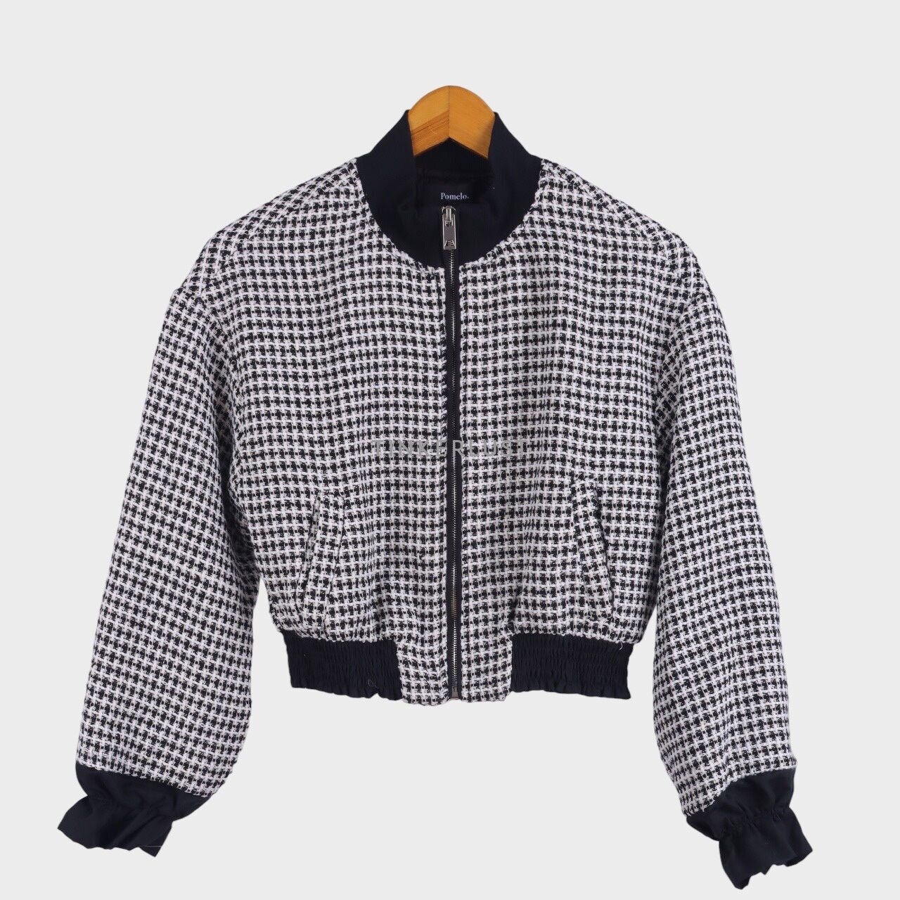 Pomelo. Black & White Jacket