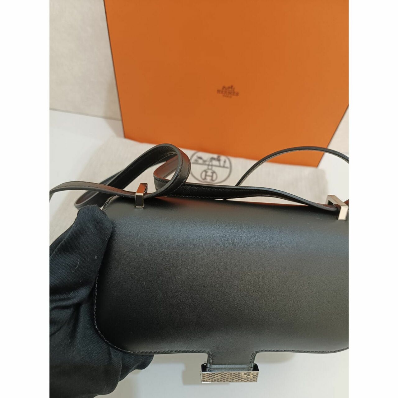 Hermes Constance C18 PHW #Y Black Noir Lizard Sling Bag