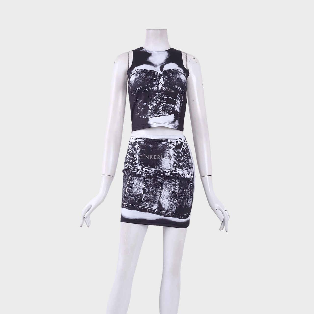 Private Collection Black & White Two Piece