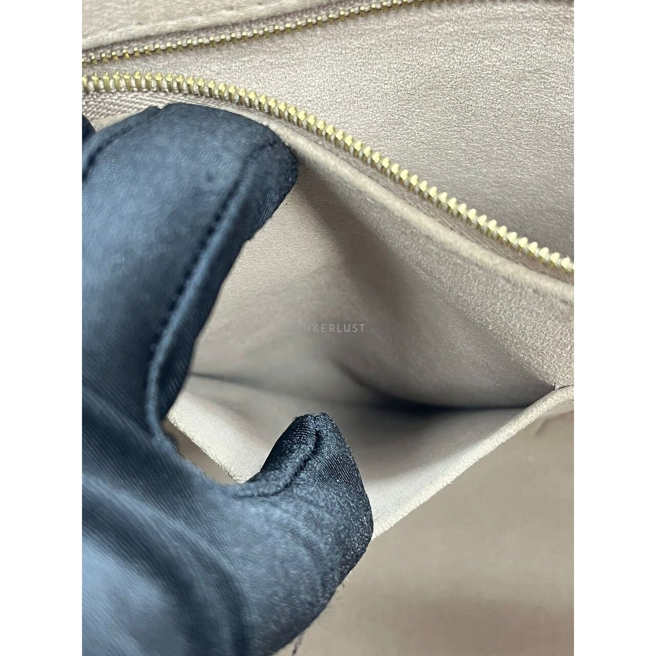 Louis Vuitton On The Go MM Tourtelle Creme Satchel Bag