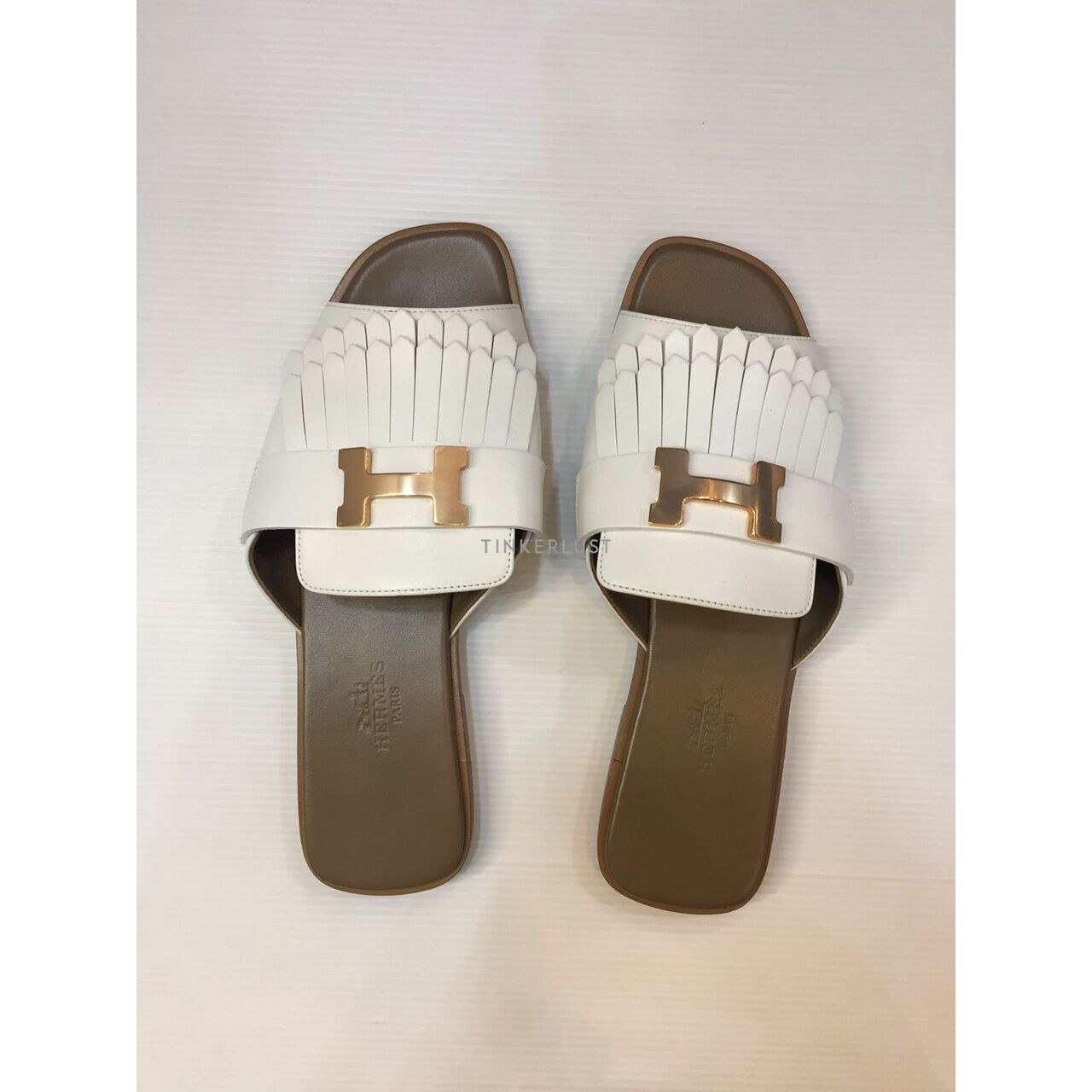 Hermes Taile Blanc LGHW Sandals 