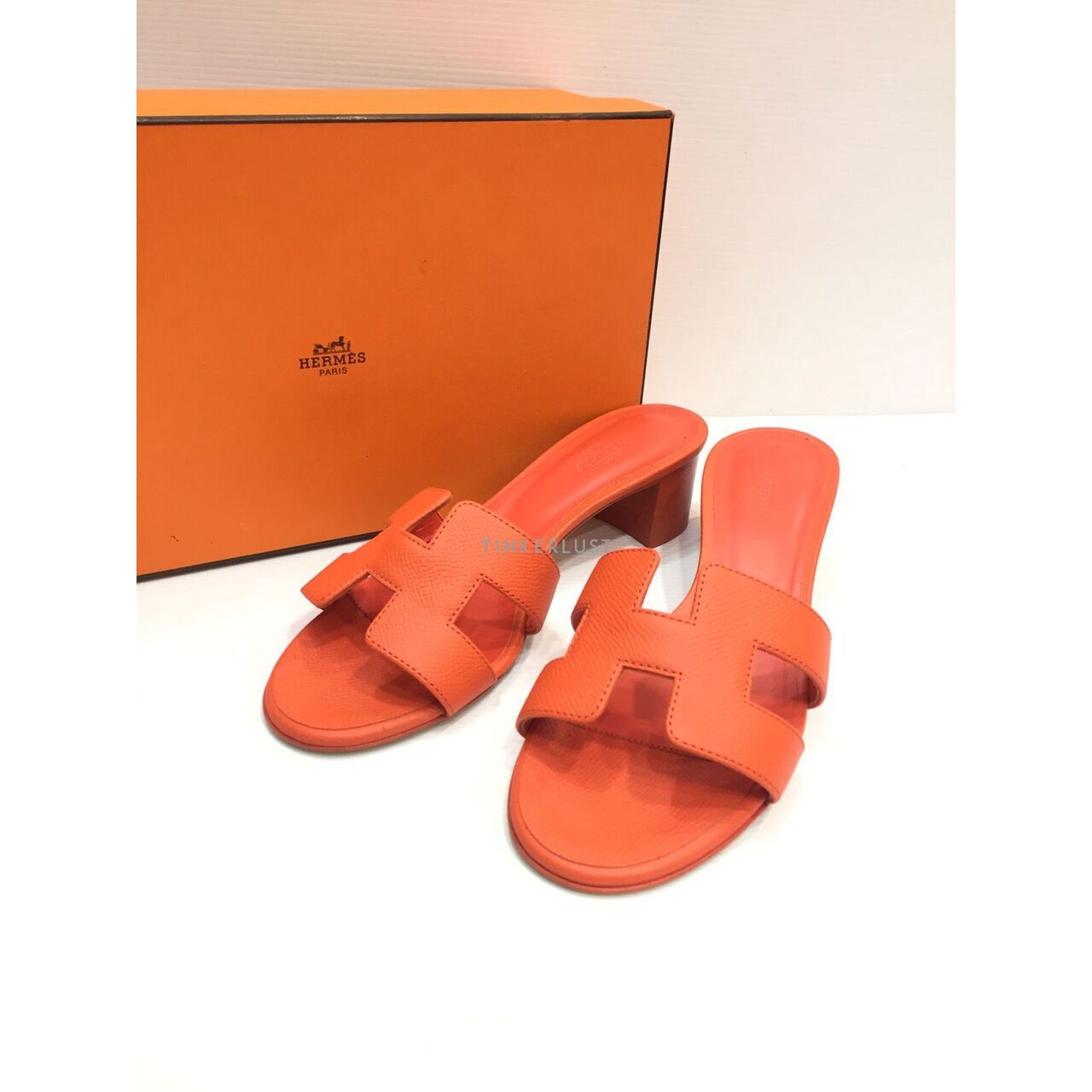 Hermes Oran Oasis Epsom Orange Sandals 