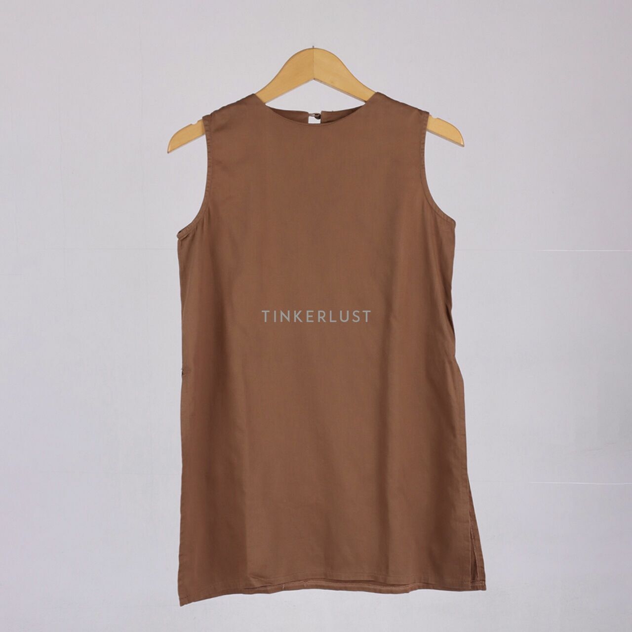 Popoluca Brown Sleeveless