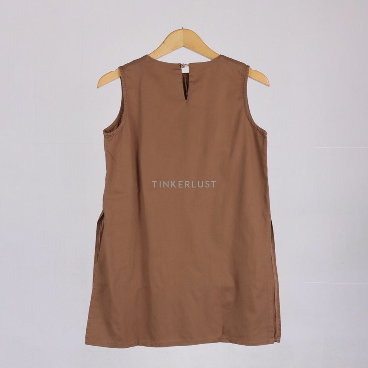 Popoluca Brown Sleeveless