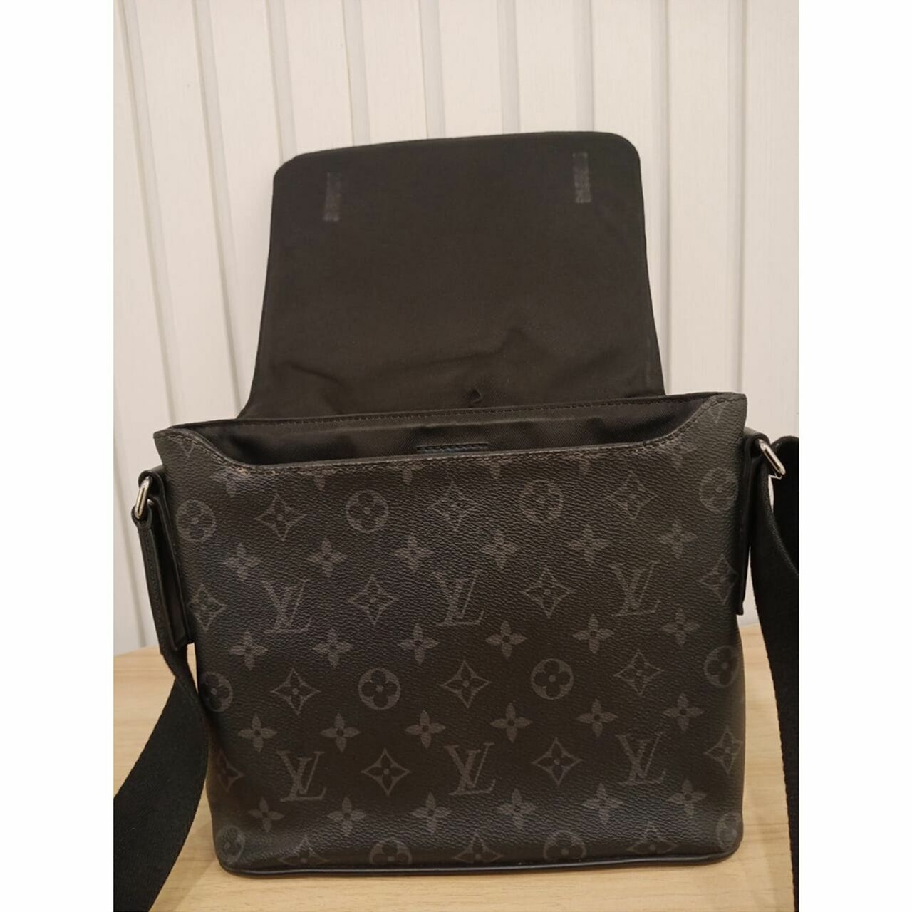 Louis Vuitton District PM Monogram Eclipse 2017 Shoulder Bag