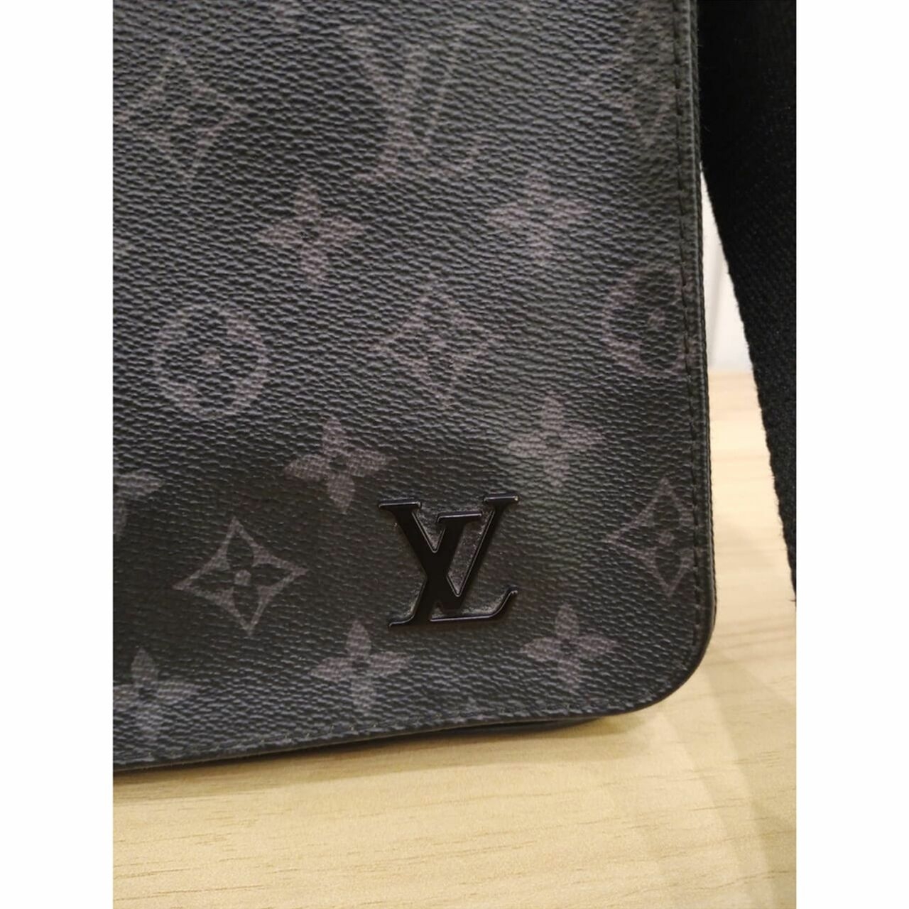 Louis Vuitton District PM Monogram Eclipse 2017 Shoulder Bag