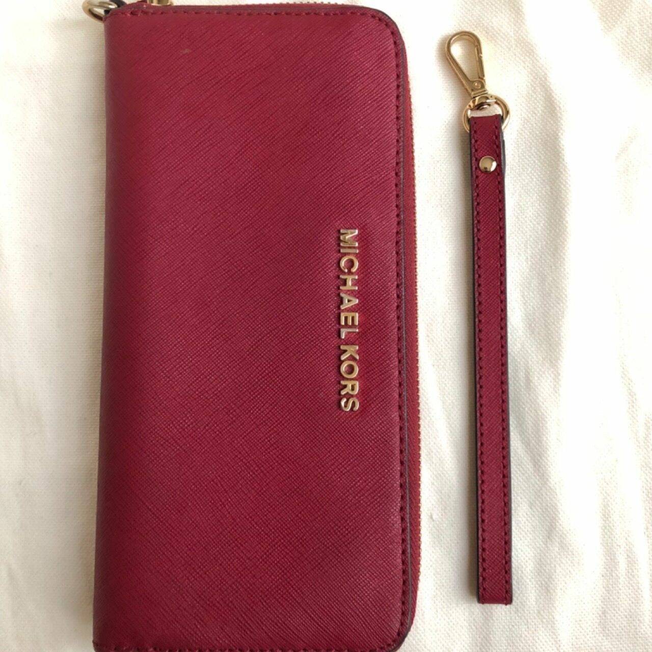 Michael Kors Crossgrain Leather Smartphone Wristlet