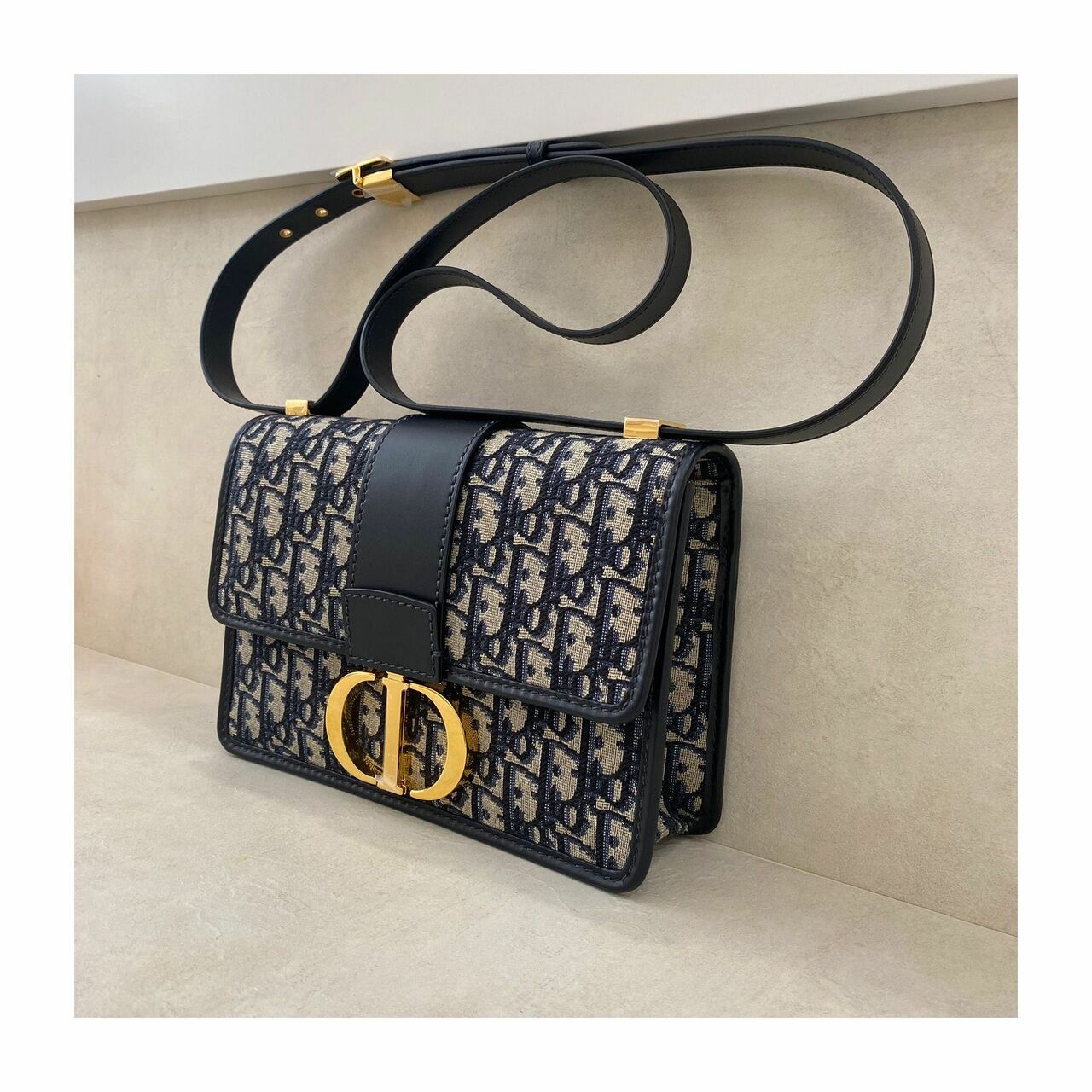 Dior Montaigne Oblique Navy 2022 Shoulder Bag