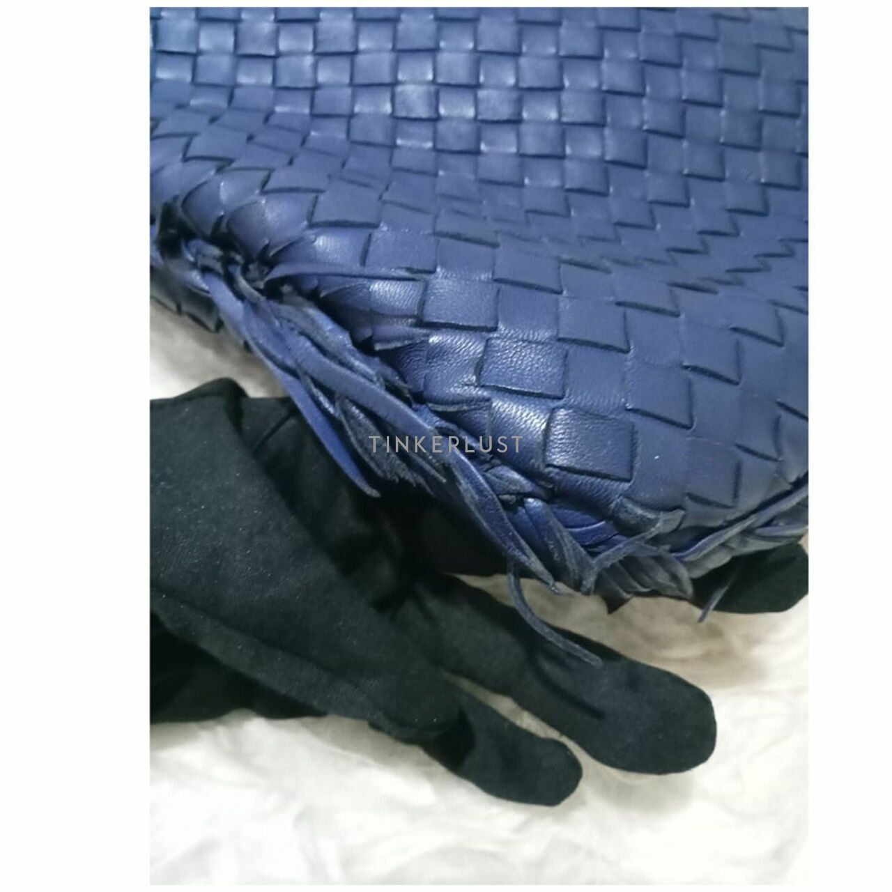 Bottega Veneta Hobo Fuzzy Maxi Navy 2011