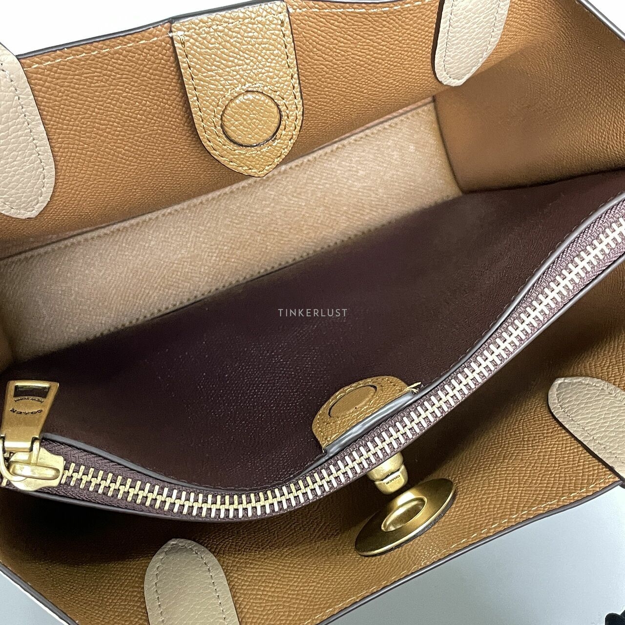 Coach Willow 24 Leather Colorblock Tote Bag